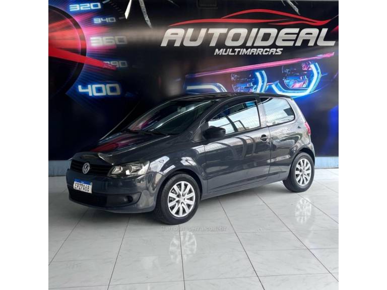 VOLKSWAGEN - FOX - 2011/2011 - Cinza - R$ 24.900,00