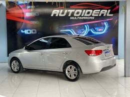 KIA MOTORS - CERATO - 2010/2010 - Prata - R$ 42.900,00