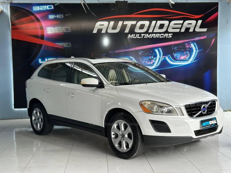VOLVO - XC60 - 2011/2011 - Branca - R$ 59.900,00