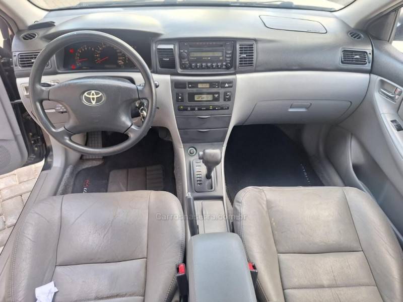 TOYOTA - COROLLA - 2003/2003 - Preta - R$ 35.900,00