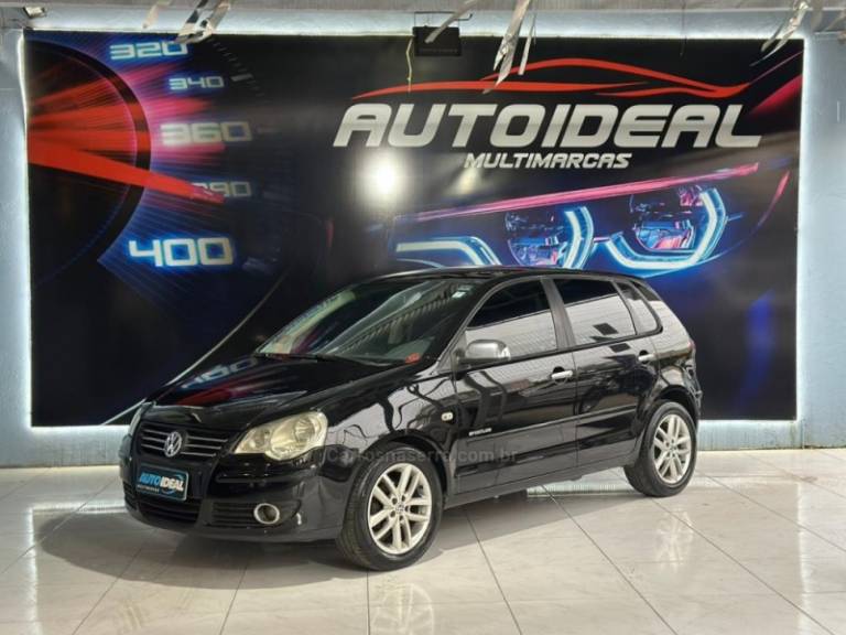 VOLKSWAGEN - POLO - 2008/2008 - Preta - R$ 29.900,00