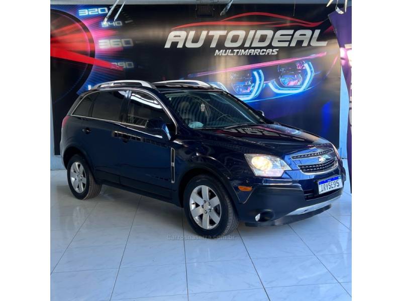 CHEVROLET - CAPTIVA - 2011/2011 - Azul - R$ 43.900,00