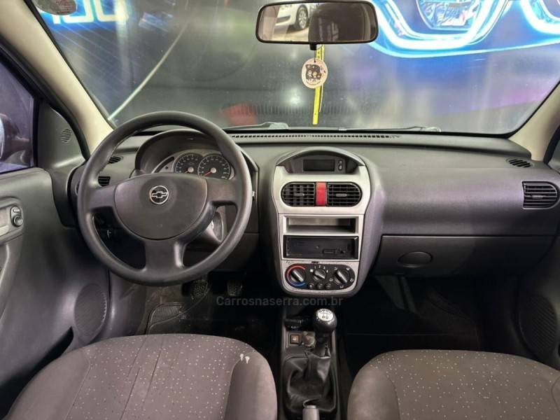CHEVROLET - CORSA - 2009/2009 - Verde - R$ 28.900,00