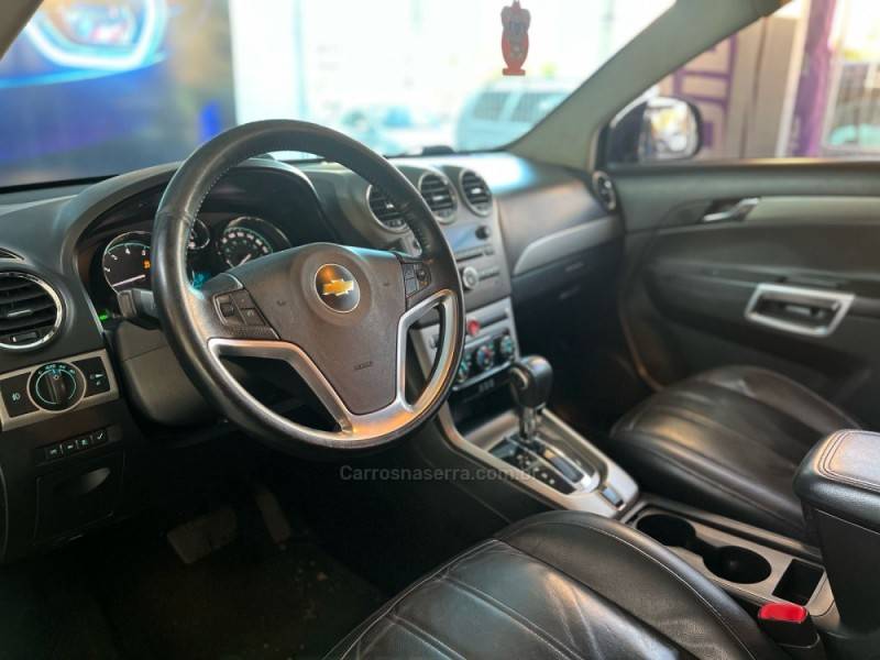 CHEVROLET - CAPTIVA - 2011/2011 - Azul - R$ 43.900,00