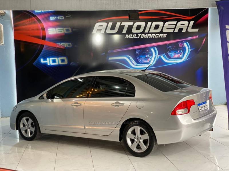 HONDA - CIVIC - 2010/2010 - Prata - R$ 52.900,00