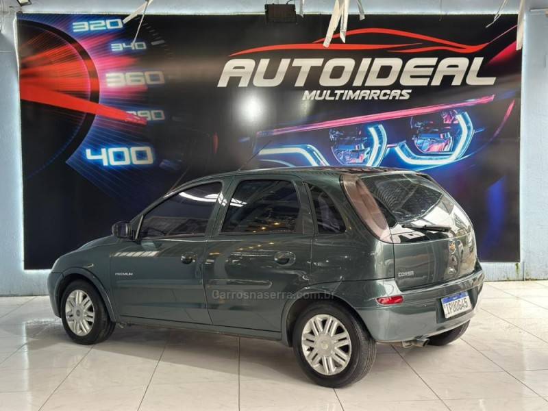 CHEVROLET - CORSA - 2009/2009 - Verde - R$ 28.900,00