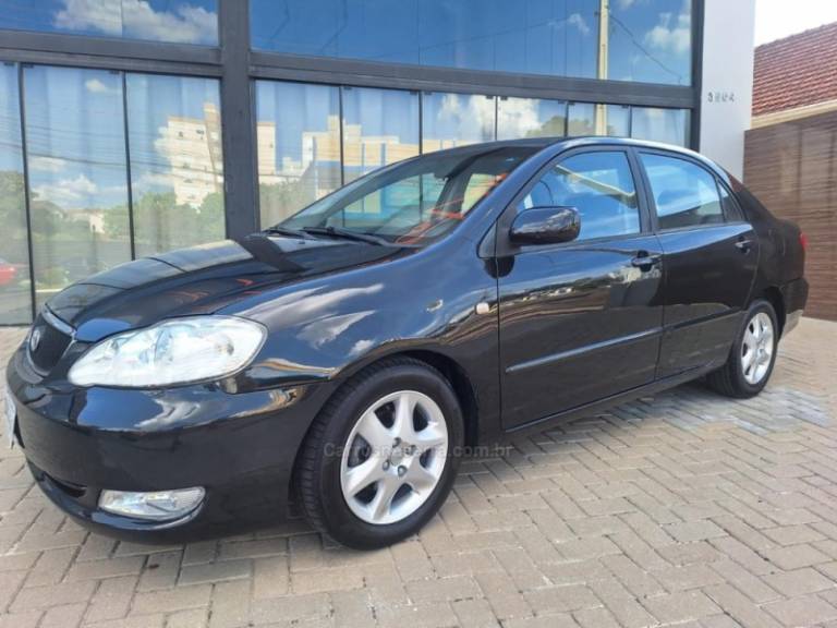 TOYOTA - COROLLA - 2003/2003 - Preta - R$ 35.900,00