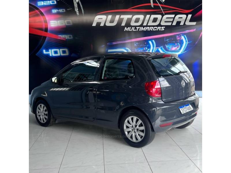 VOLKSWAGEN - FOX - 2011/2011 - Cinza - R$ 24.900,00