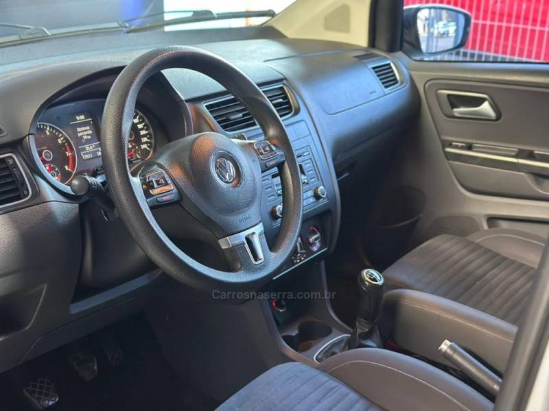 VOLKSWAGEN - SPACE CROSS - 2012/2012 - Cinza - R$ 45.900,00