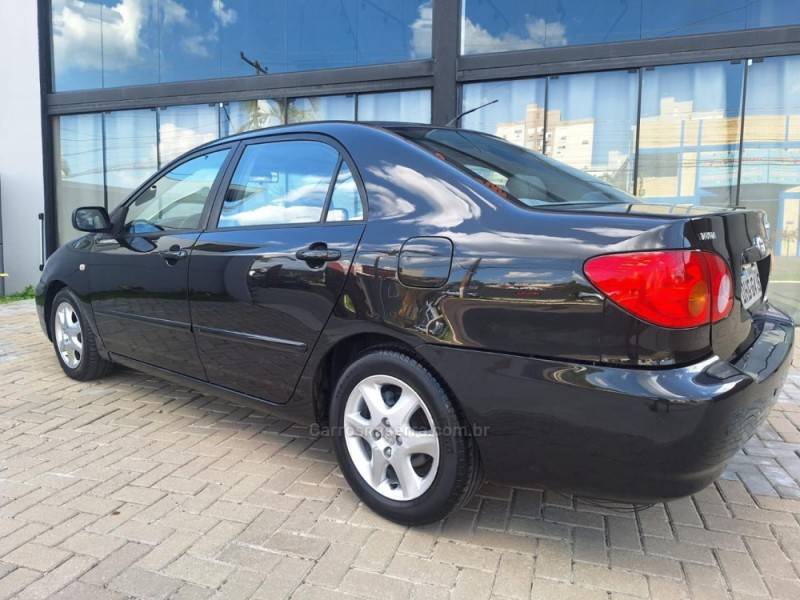 TOYOTA - COROLLA - 2003/2003 - Preta - R$ 35.900,00