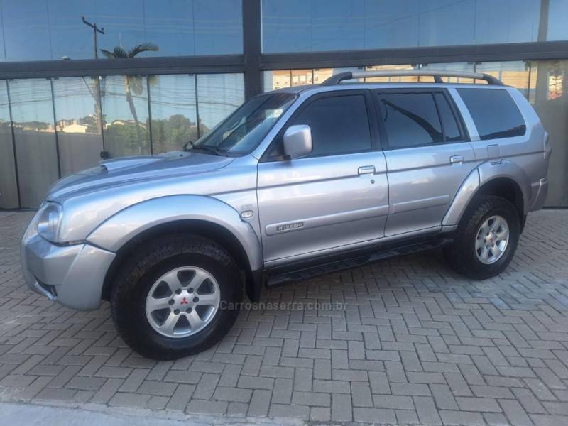 MITSUBISHI - PAJERO - 2007/2007 - Prata - R$ 59.900,00