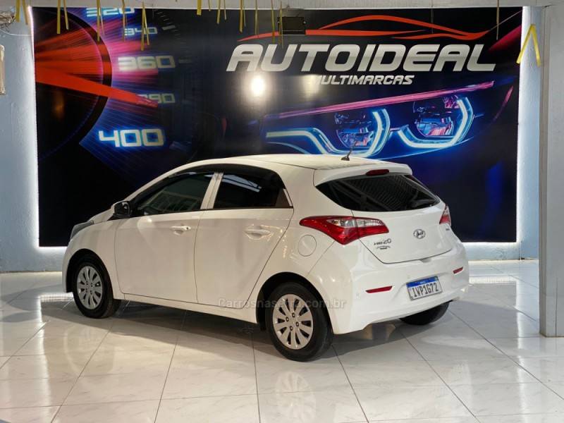 HYUNDAI - HB20 - 2015/2015 - Branca - R$ 48.900,00