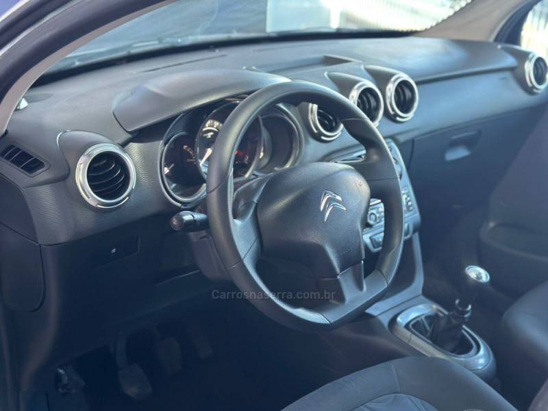 CITROËN - C3 - 2013/2013 - Prata - R$ 39.900,00