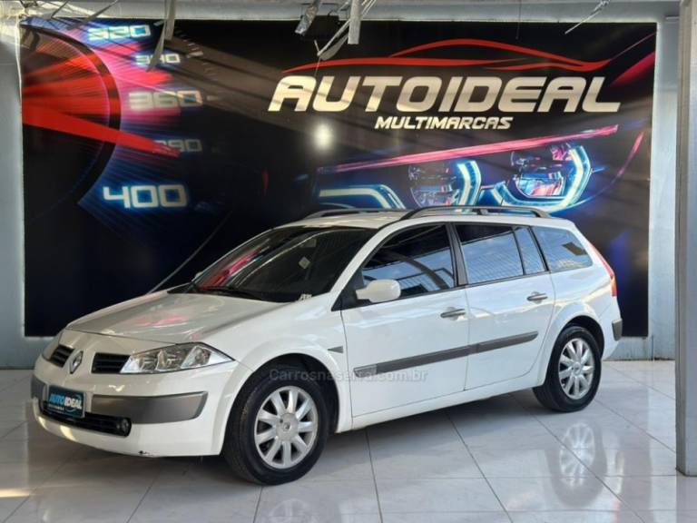 RENAULT - MÉGANE - 2013/2013 - Branca - R$ 34.900,00