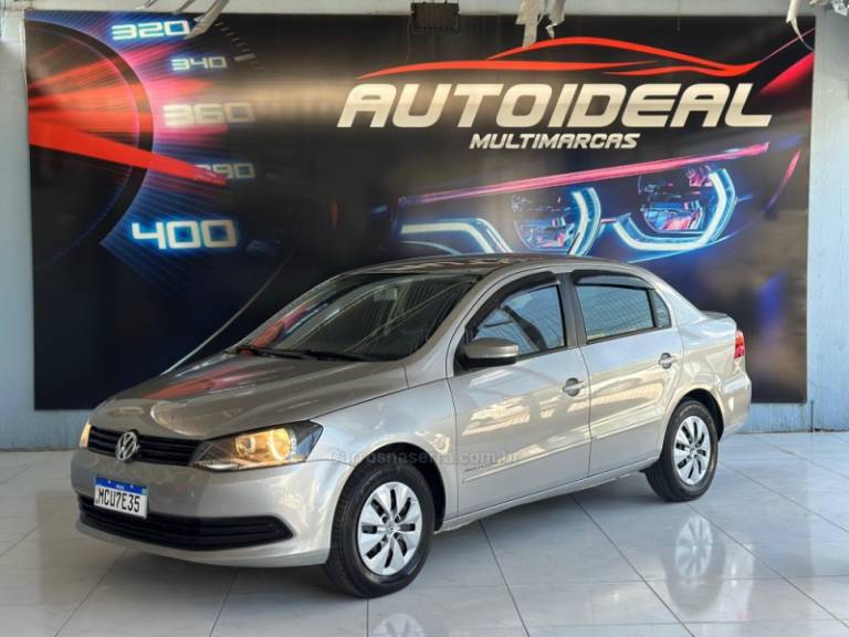 VOLKSWAGEN - VOYAGE - 2015/2015 - Cinza - R$ 41.900,00