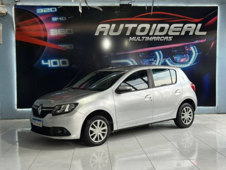 RENAULT - SANDERO - 2017/2017 - Prata - R$ 44.900,00