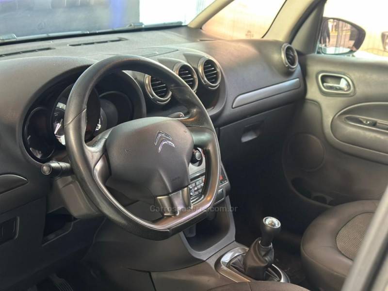 CITROËN - C3 - 2014/2014 - Prata - R$ 29.900,00