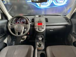 KIA MOTORS - SOUL - 2010/2010 - Branca - R$ 39.900,00