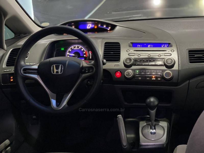 HONDA - CIVIC - 2010/2010 - Prata - R$ 52.900,00